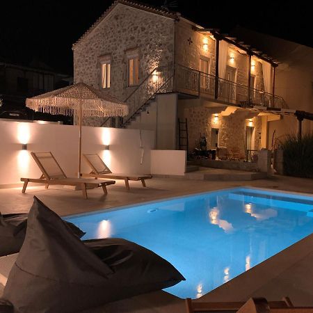 Mangata Suites Homes With Private Pools Σπαρτοχώρι Εξωτερικό φωτογραφία