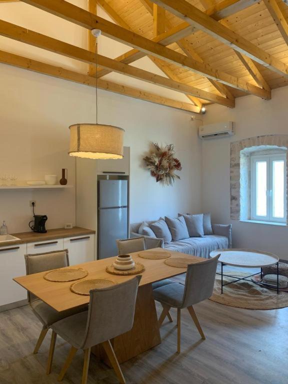 Mangata Suites Homes With Private Pools Σπαρτοχώρι Εξωτερικό φωτογραφία